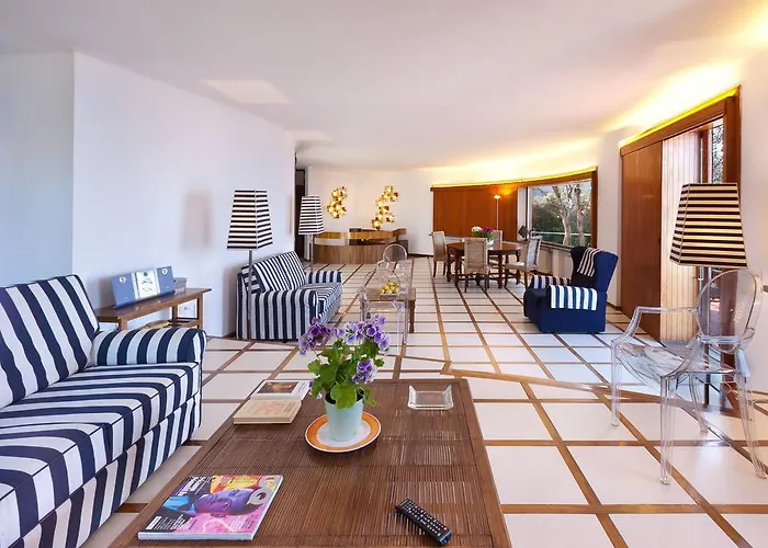 Oleandro Villa *